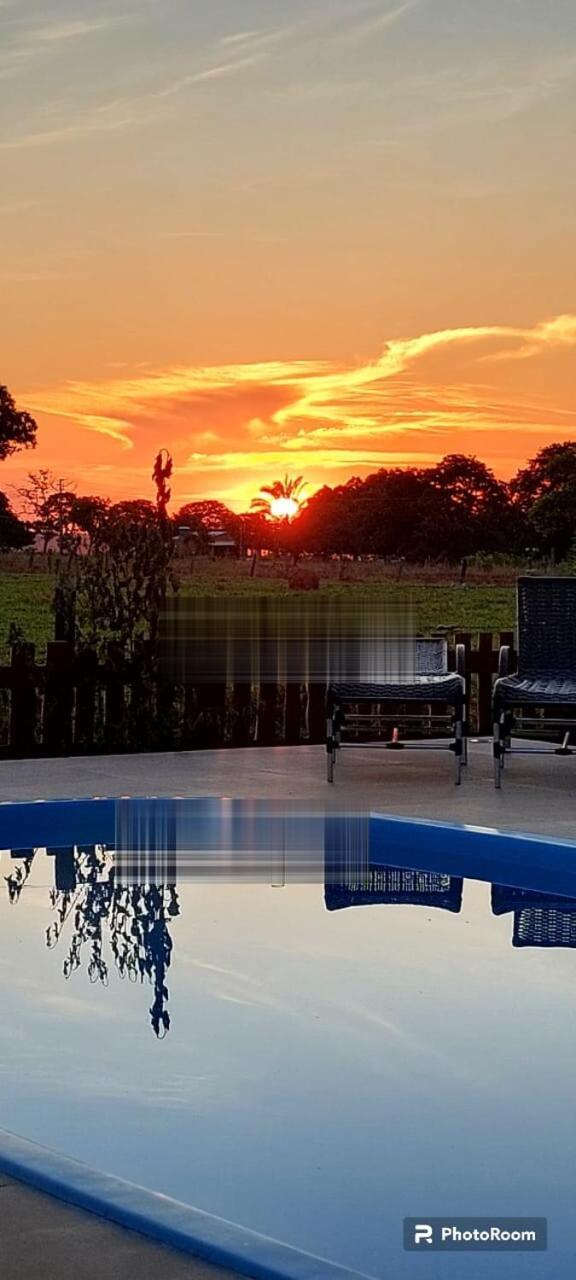 Pousada O Canto Da Seriema Nobres Buitenkant foto